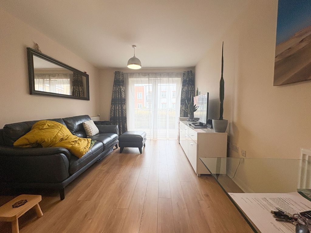 Property photo 2 of 9