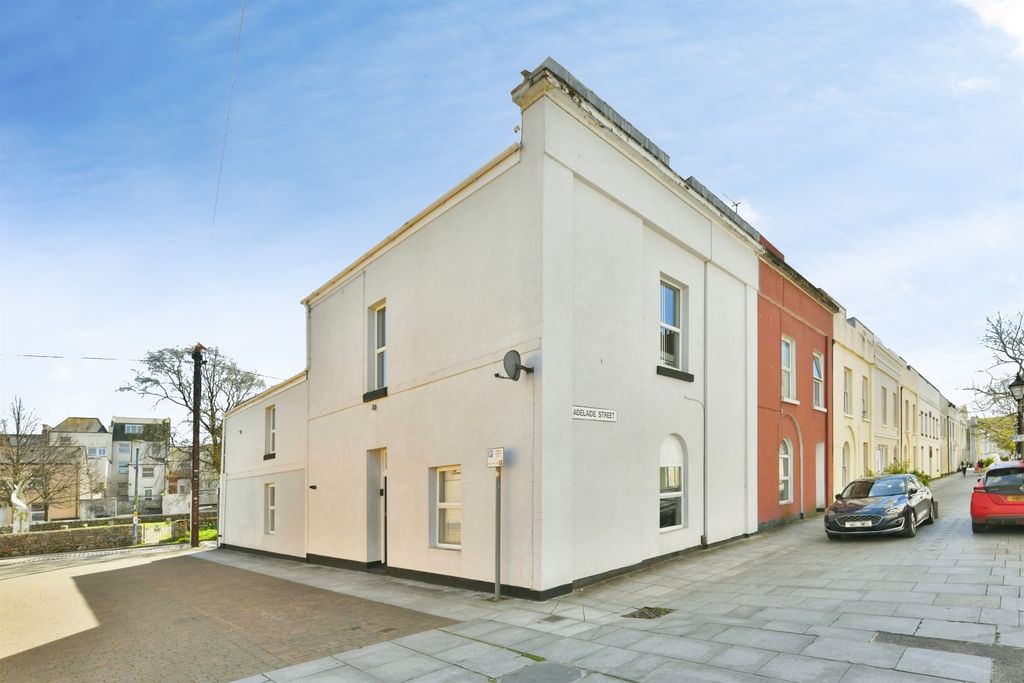 Property photo 1 of 19