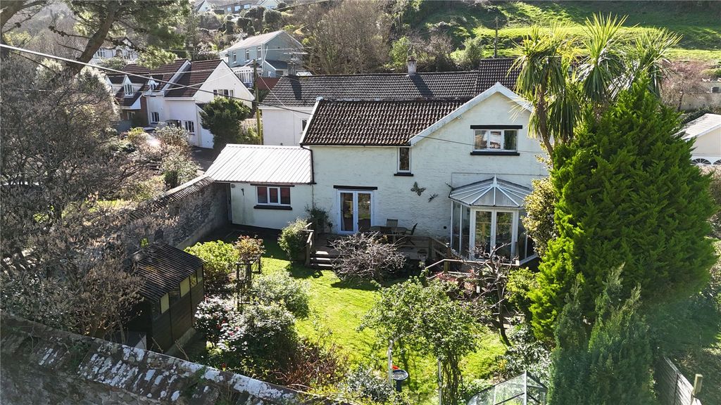 Property photo 3 of 21 Picture No. 23