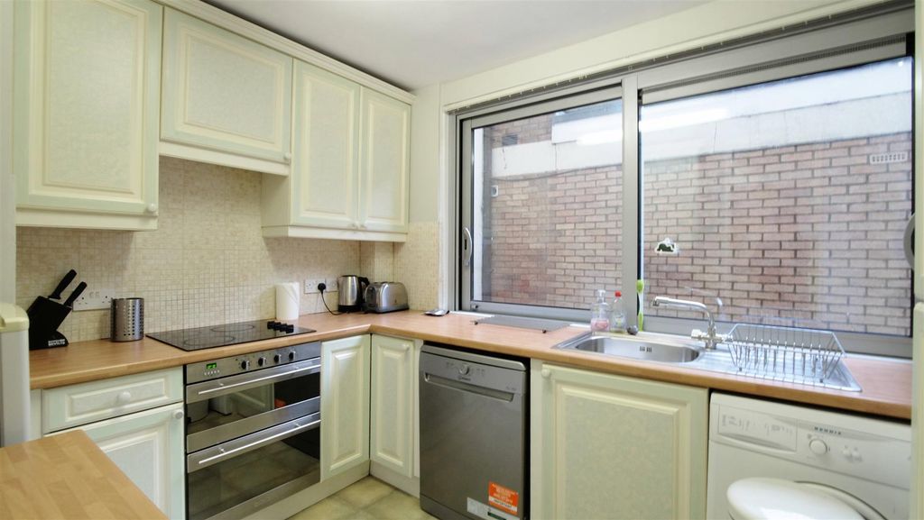 Property photo 3 of 6 Dscf9751.Jpg