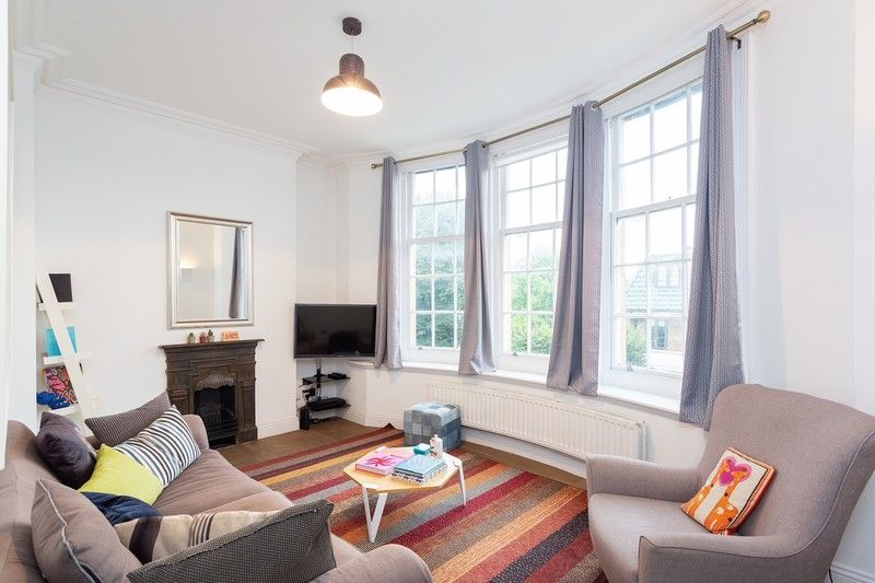 Property photo 2 of 11