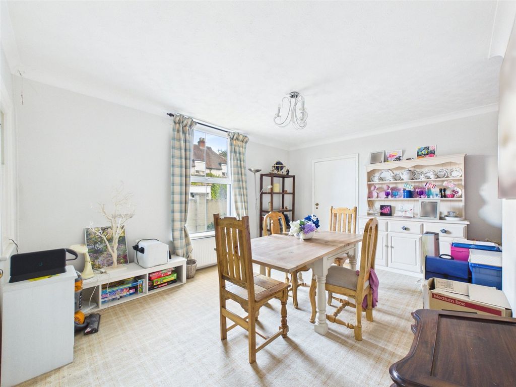 Property photo 3 of 23 Picture No. 21