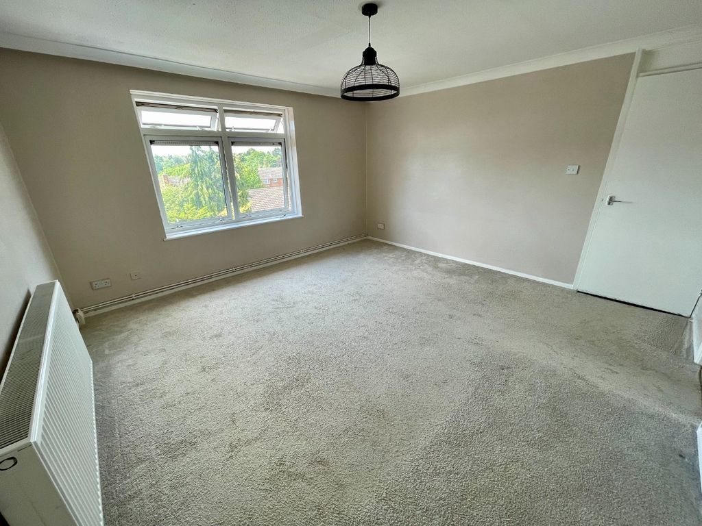 Property photo 2 of 7 4345292