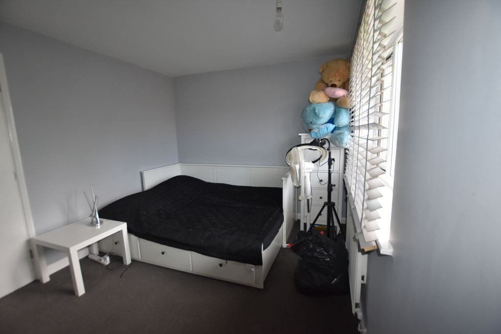 Property photo 3 of 17 Photo 3