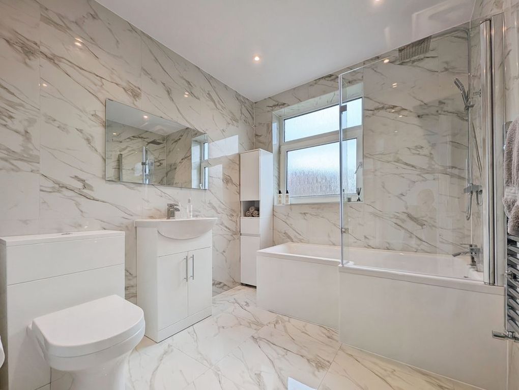 Property photo 2 of 15 Photo 1