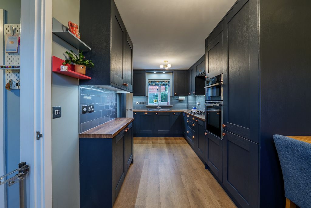 Property photo 3 of 20 46205411