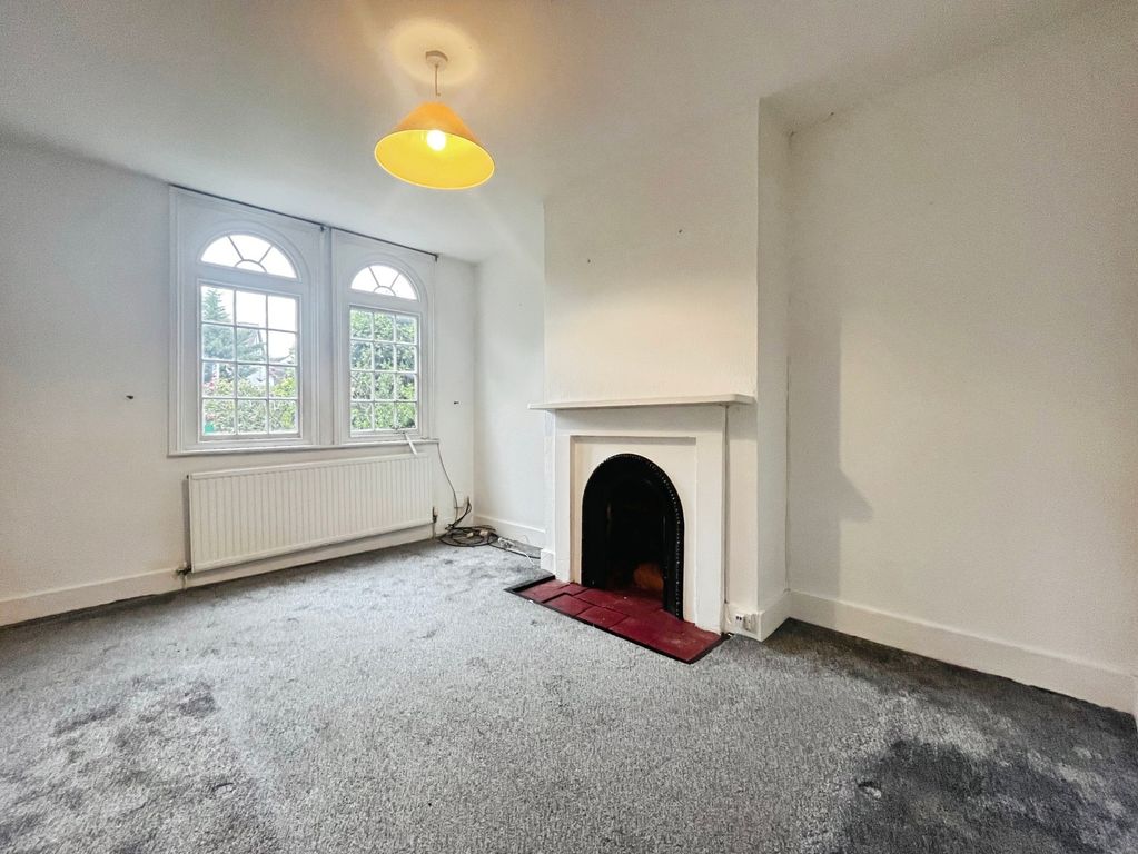 Property photo 3 of 12 Pbox-Img.Jpg