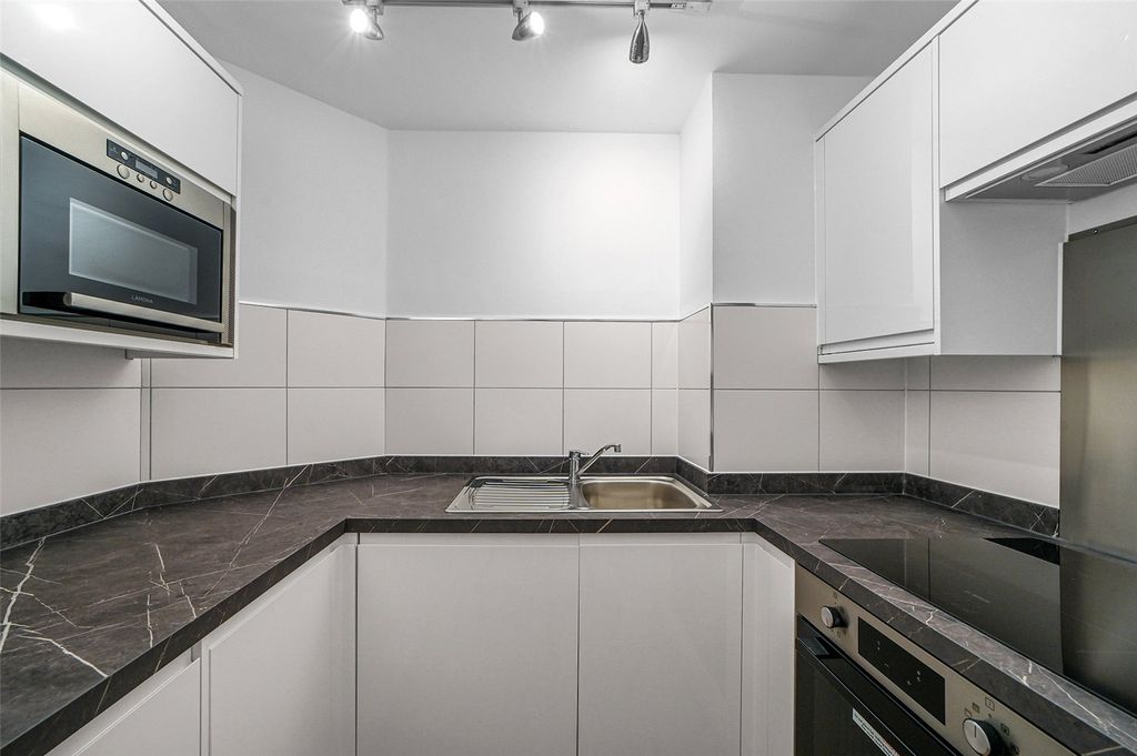 Property photo 2 of 16 Kitchen