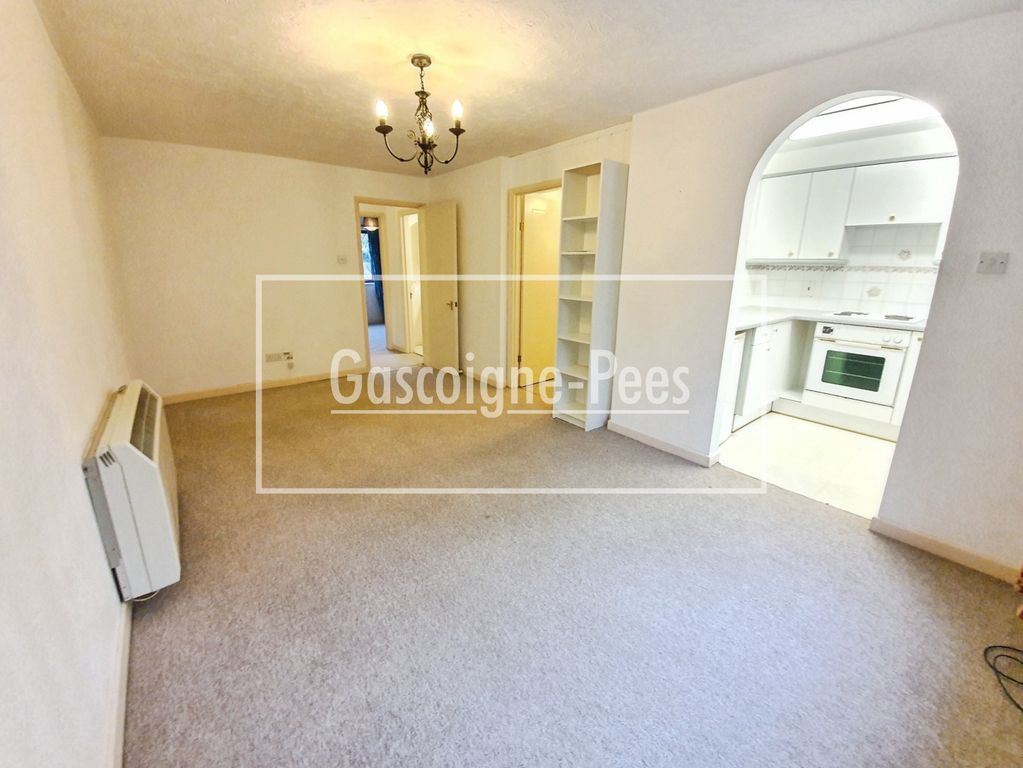Property photo 3 of 8