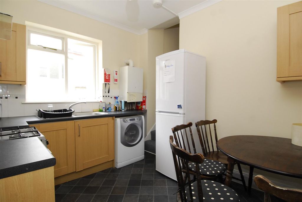 Property photo 3 of 7 12Northrdeastf3004.Jpg