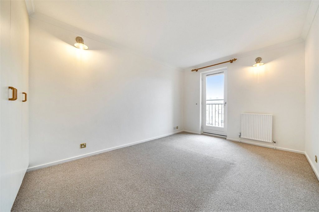 Property photo 3 of 24 Picture No. 09