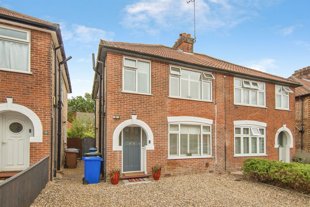 Property photo 1 of 26