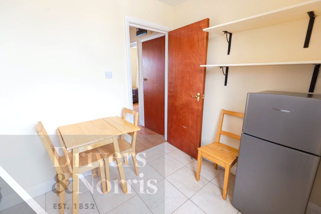 Property photo 2 of 6 Picture No. 03