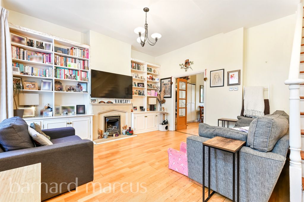 Property photo 2 of 16