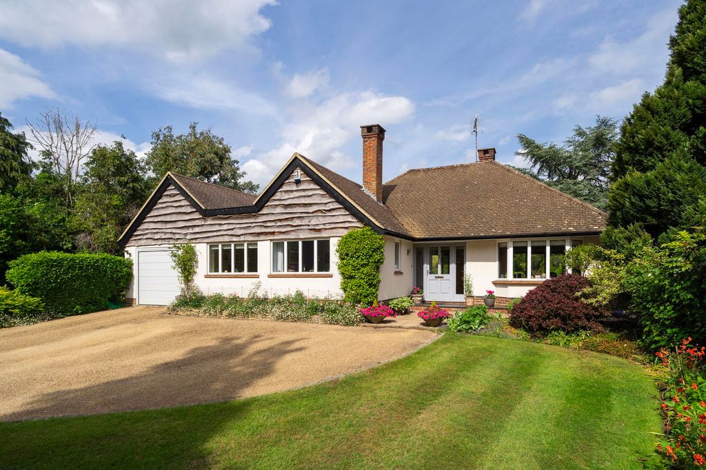 Property photo 1 of 20