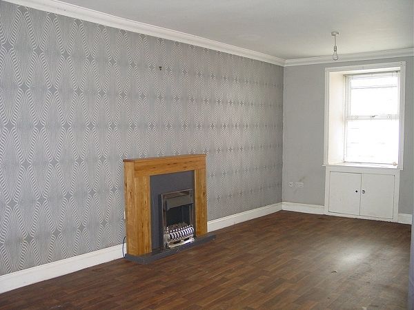 Property photo 2 of 7 Lounge