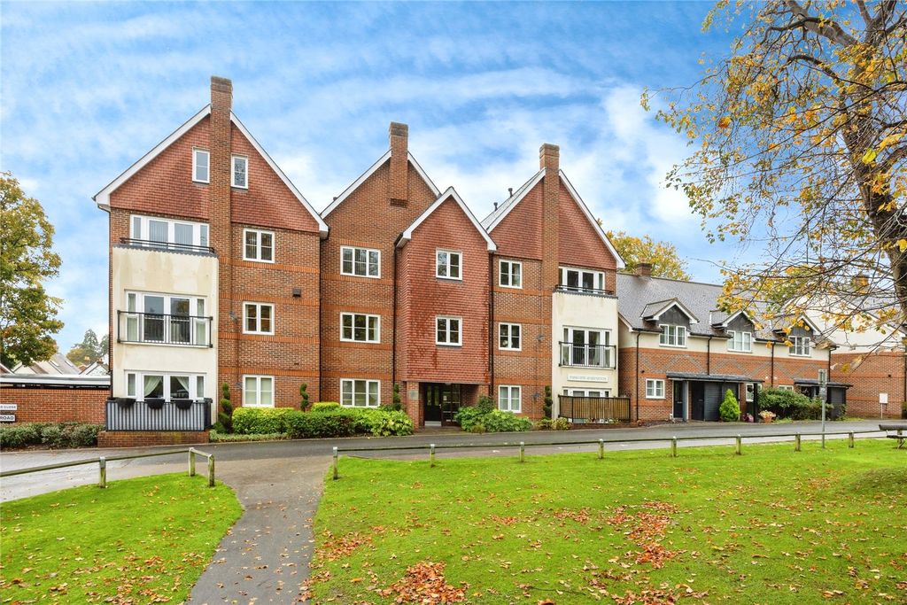 Property photo 1 of 15 Picture No. 18