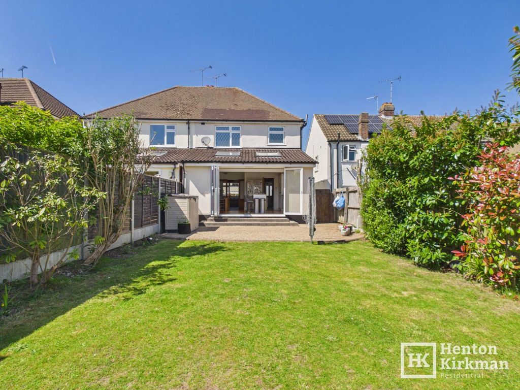 Property photo 3 of 18