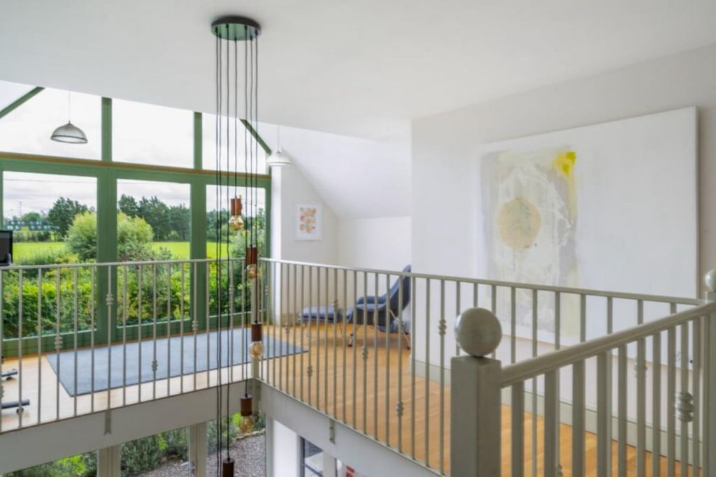 Property photo 3 of 20