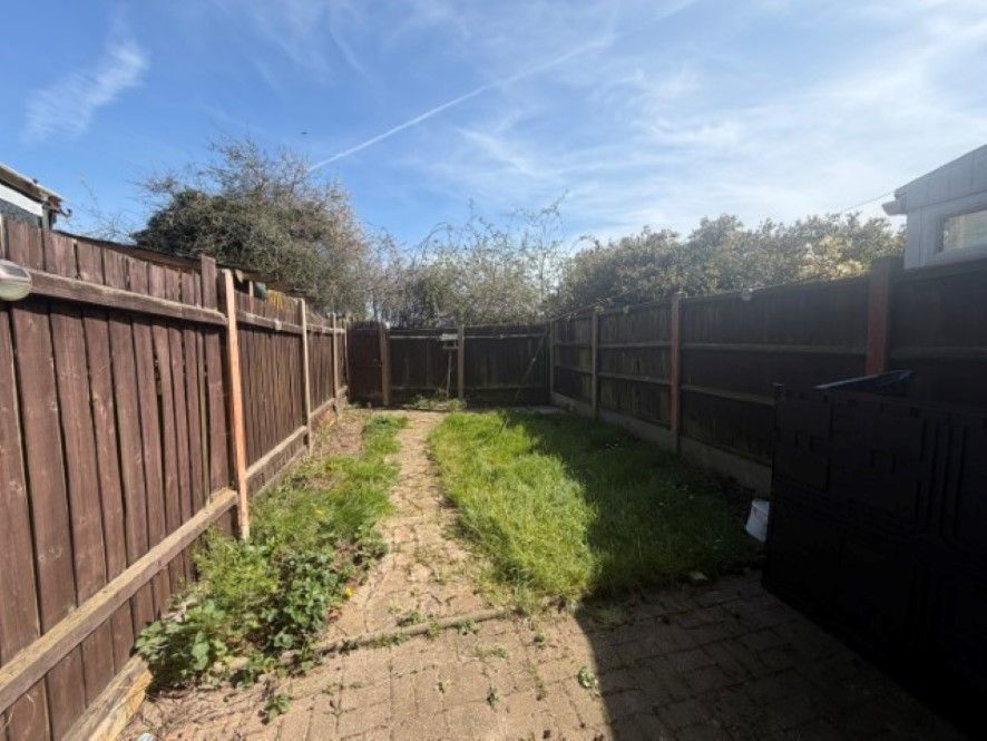 Property photo 3 of 8