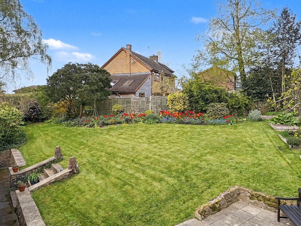 Property photo 3 of 63 35685614
