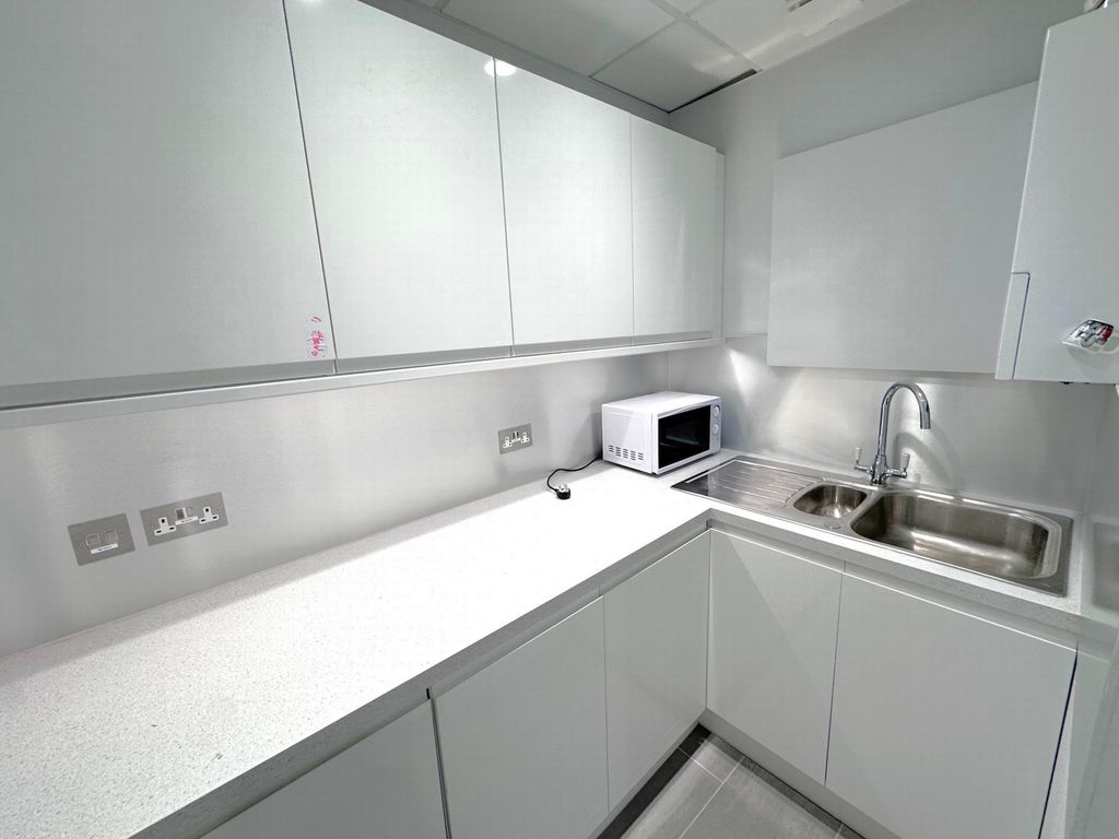 Property photo 2 of 8 Photo 2