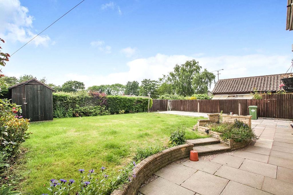 Property photo 2 of 20 Picture No. 04