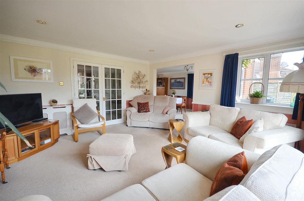 Additional image 10 of 4 bed detached house for saleSwallowfields, Gillingham SP8