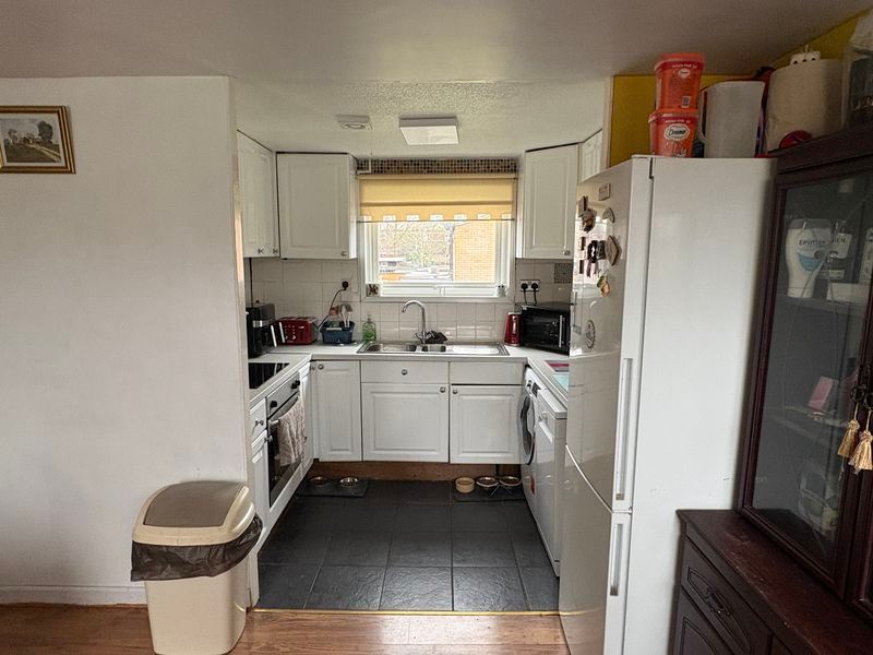 Property photo 2 of 8 Photo 2