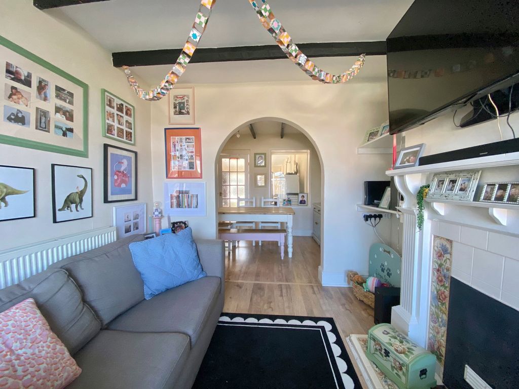 Property photo 3 of 15