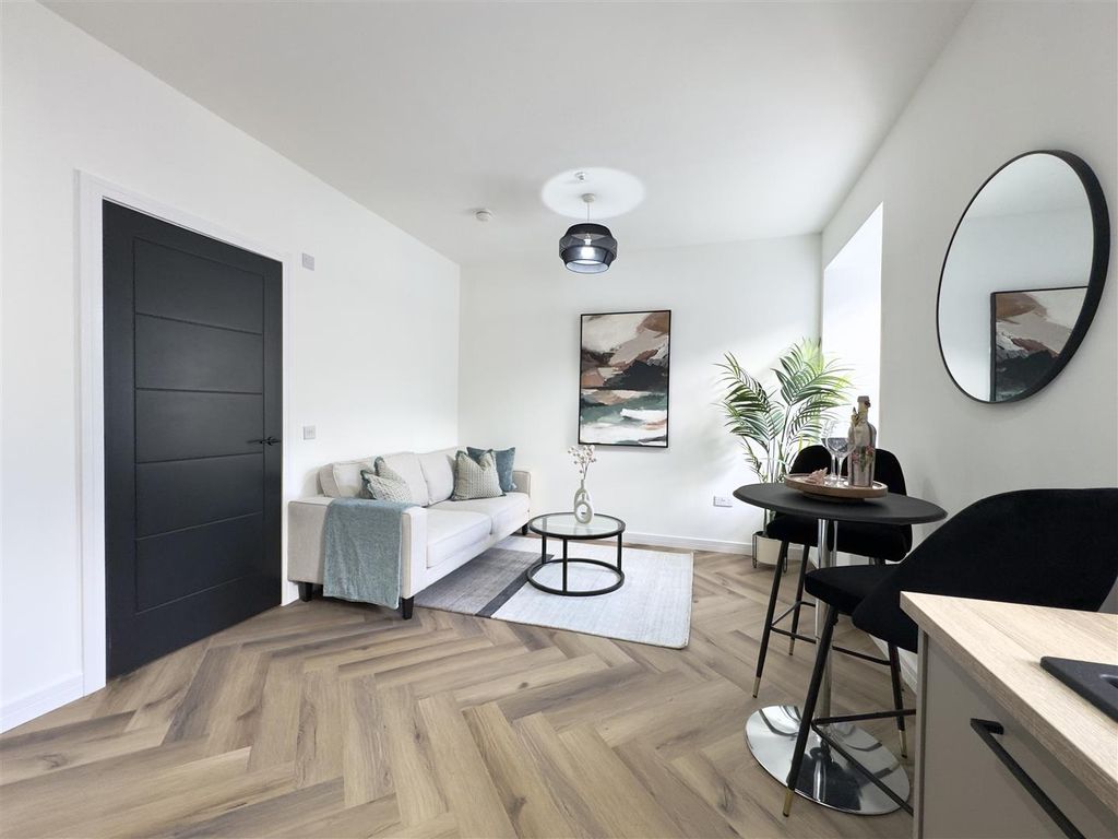 Property photo 3 of 15 Living Dining