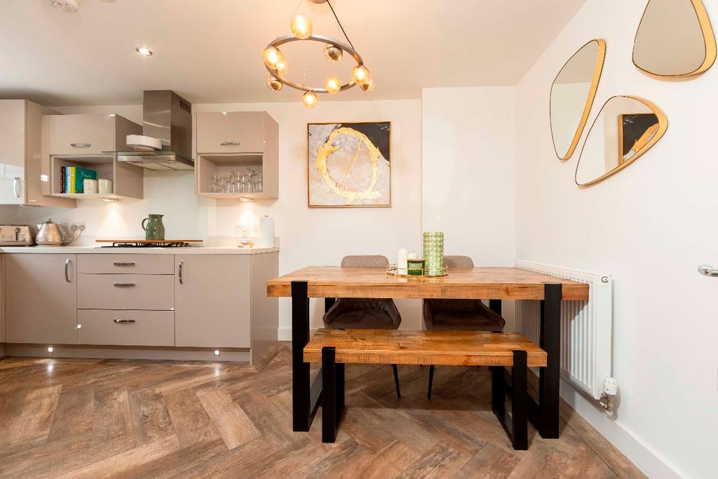 Property photo 2 of 49