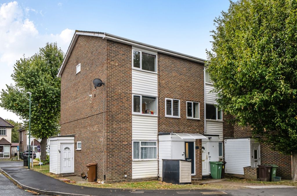 Property photo 3 of 10 1524120 (17)
