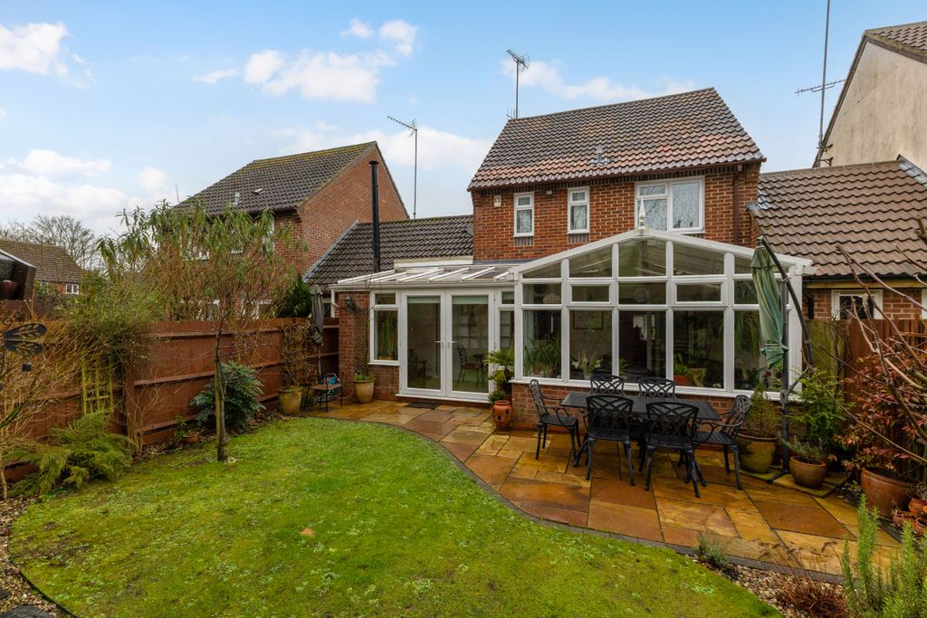 Property photo 1 of 16