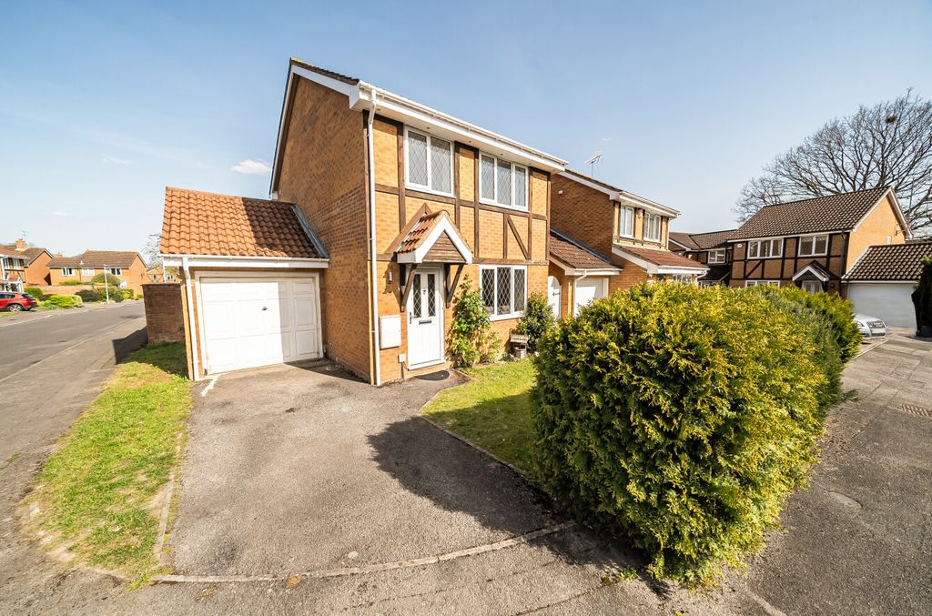 Property photo 1 of 16 1437647-20-69d688...