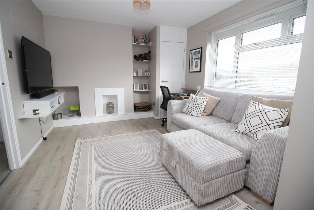 Property photo 3 of 7 Img_3034.Jpg