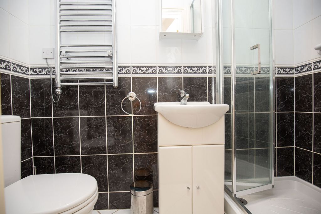 Additional image 12 of 2 bed detached bungalow for saleHolte Road, Atherstone CV9