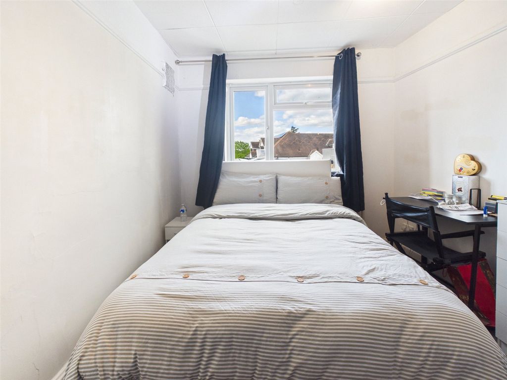 Property photo 3 of 7 Picture No. 02