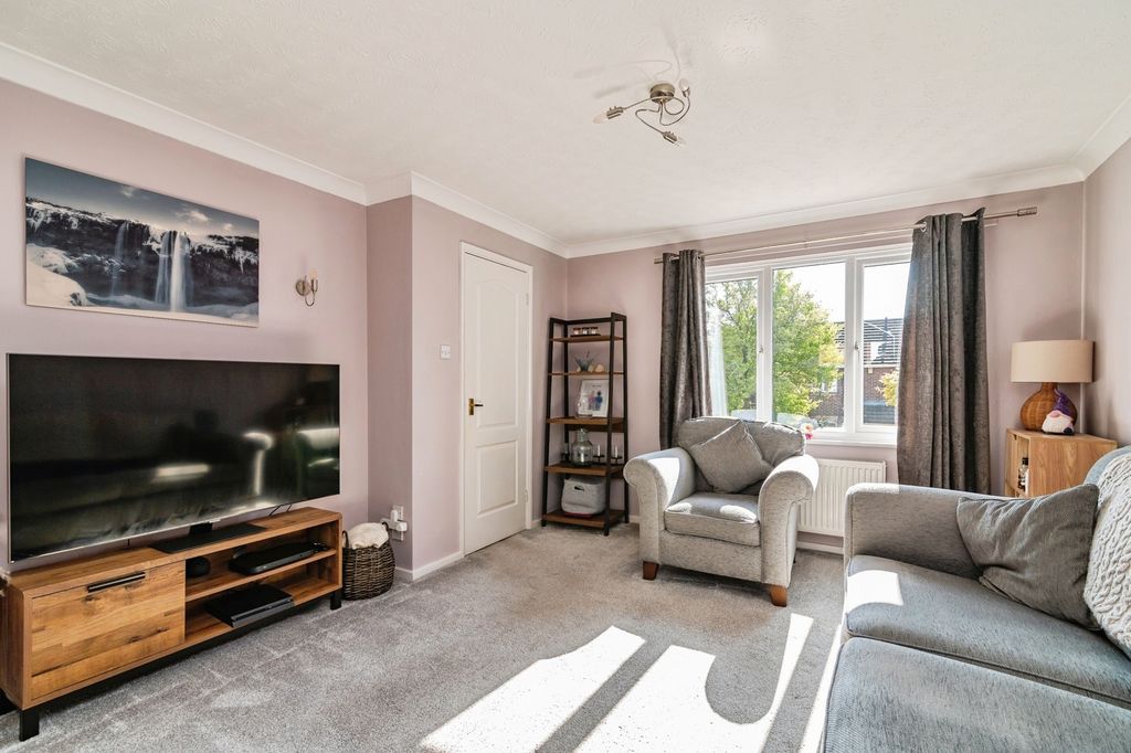 Property photo 2 of 17 Pbox-Img.Jpg