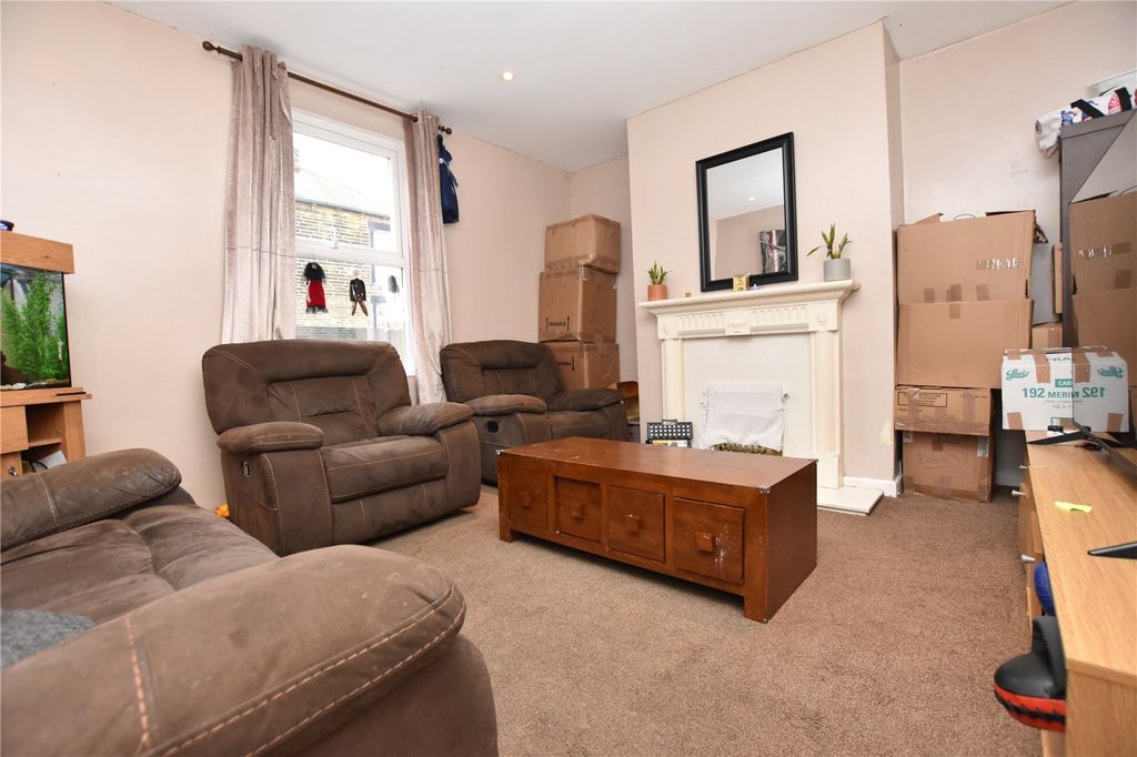 Property photo 2 of 14 Picture No. 01