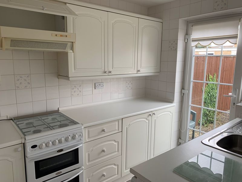 Property photo 2 of 12 Photo 7