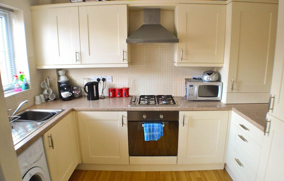 Property photo 2 of 12