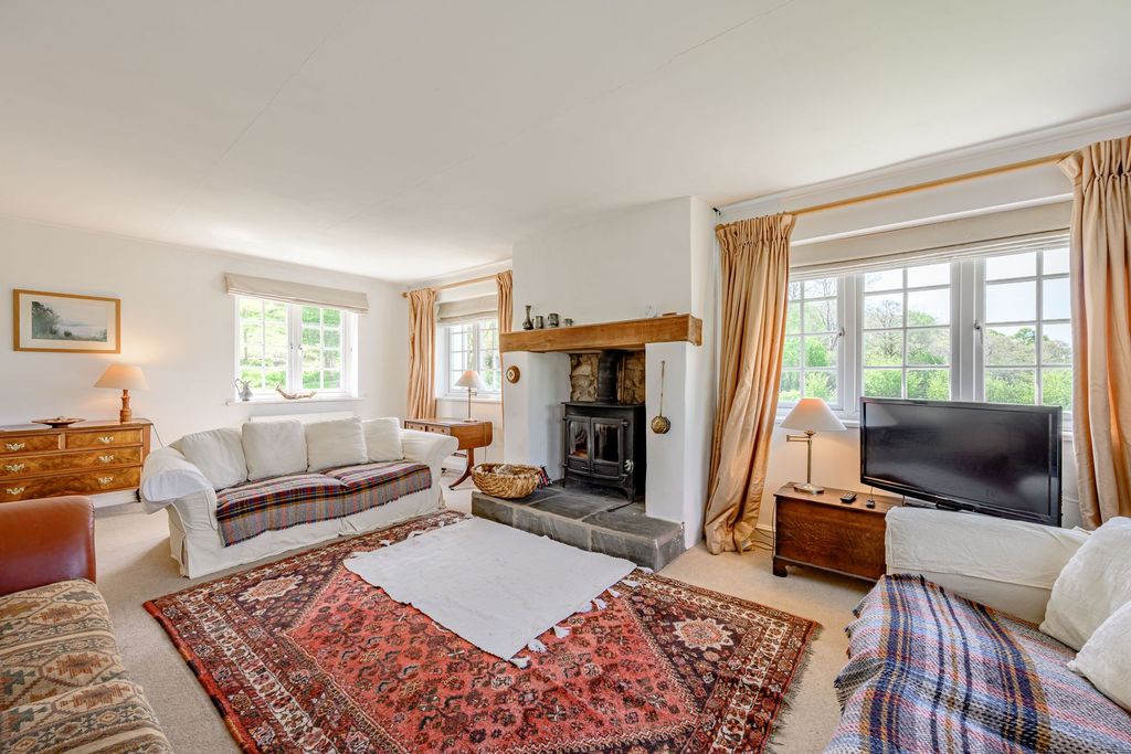 Property photo 3 of 73 Brantrake