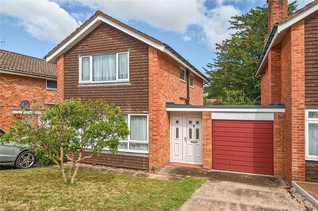 Property photo 1 of 19 Picture No. 17