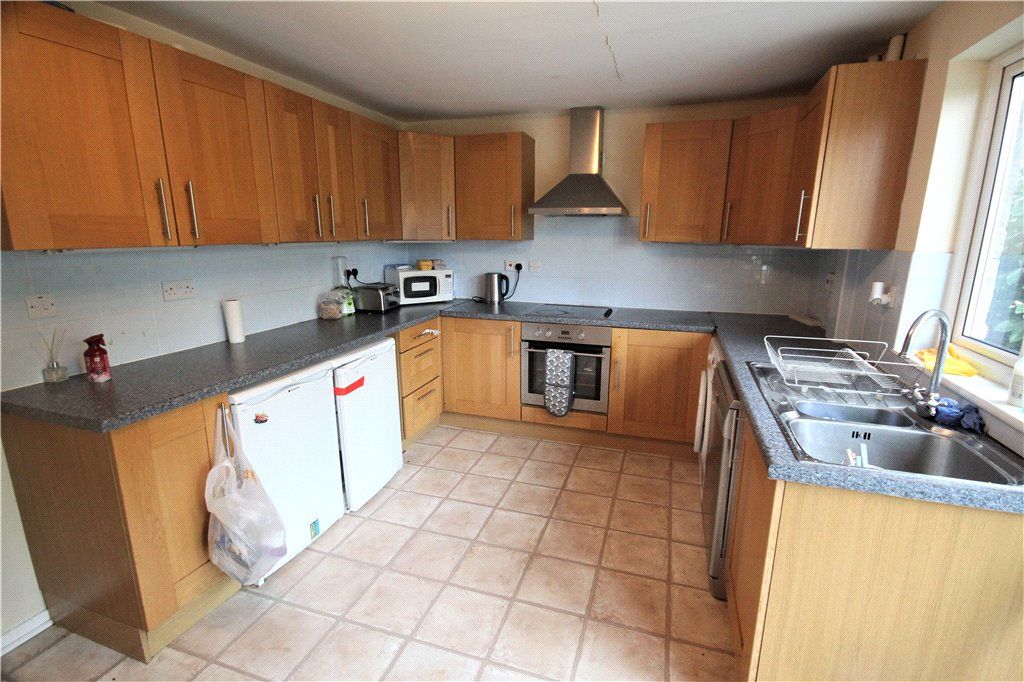 Property photo 3 of 6 Kitchen/Diner