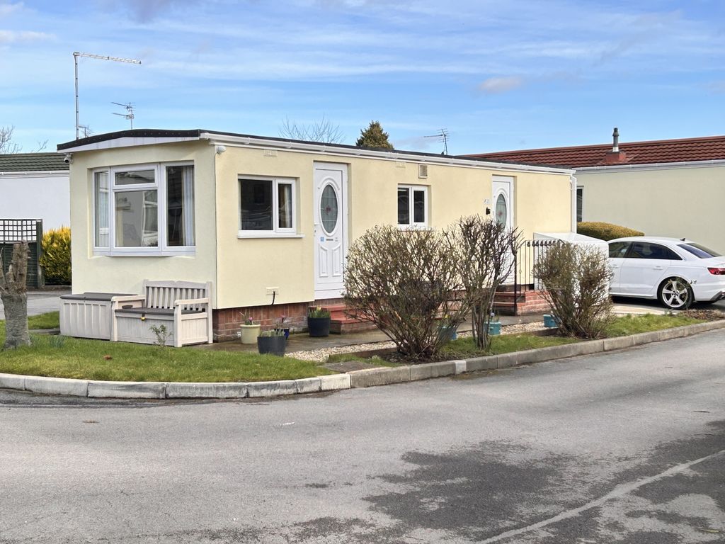 Property photo 1 of 16 Img_0044