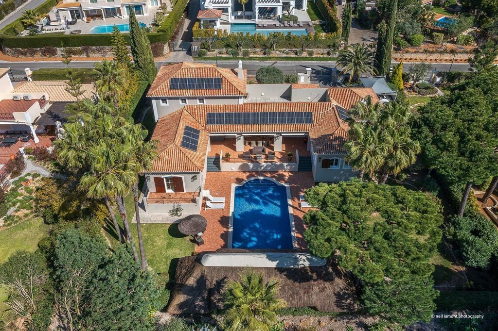 Property photo 2 of 27 Quarteira Villa Ptquav470P 2