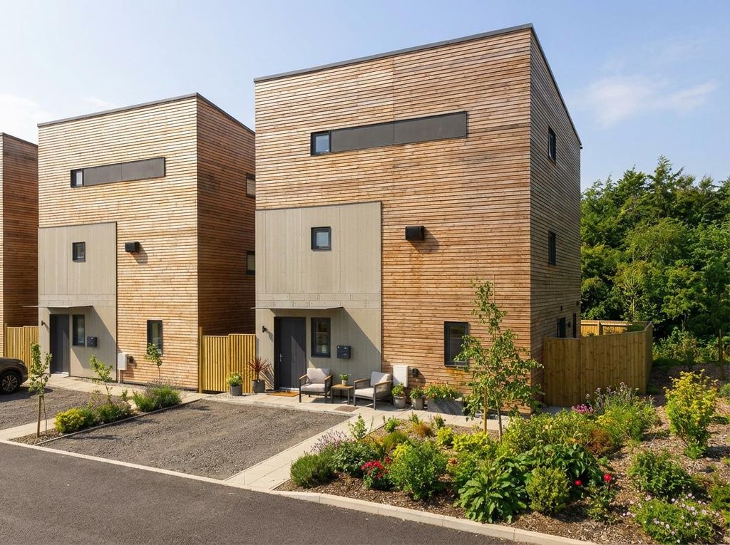 Property photo 1 of 18 8E63c865-d2c4-4A64-A5c5-44197Eb9E254.Png