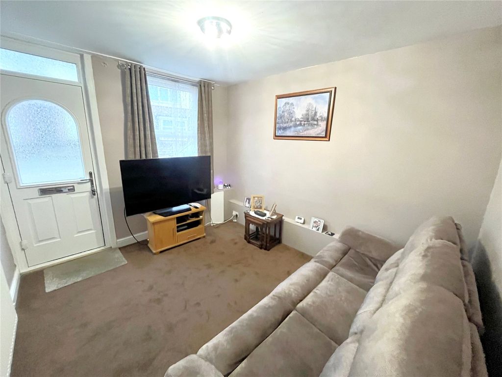 Property photo 3 of 12 Picture No. 07