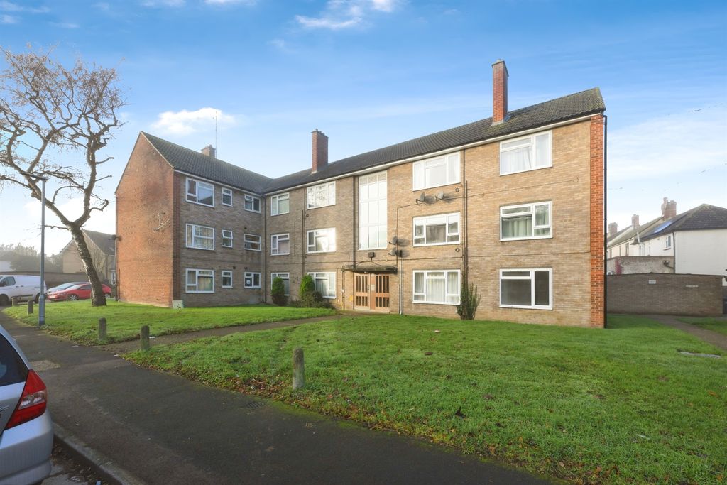 Property photo 1 of 20